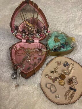 Vintage Jewelry Lot With Necklaces Earrings & Bracelets Heart-Shaped Wooden Box